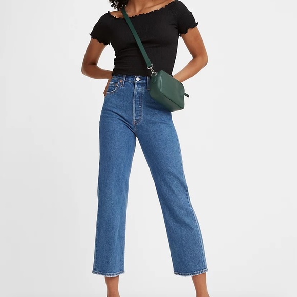 Levi’s Ribcage Straight - Picture 1 of 2